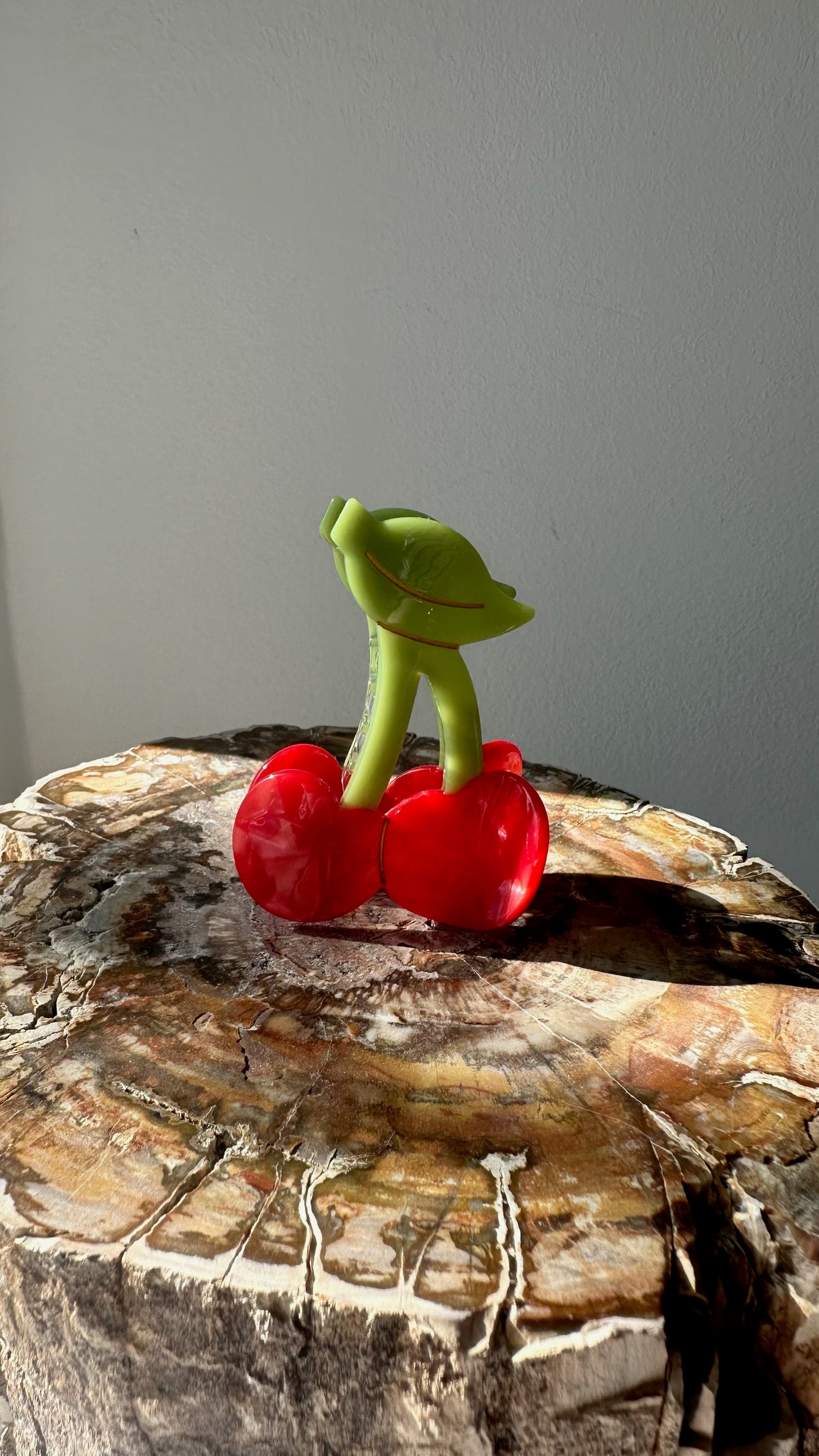 Hidden Port (cherry)